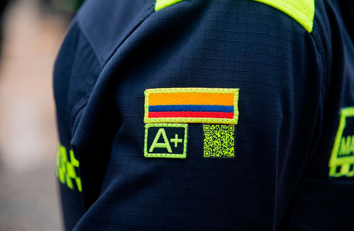nuevo uniforme policia de colombia 2